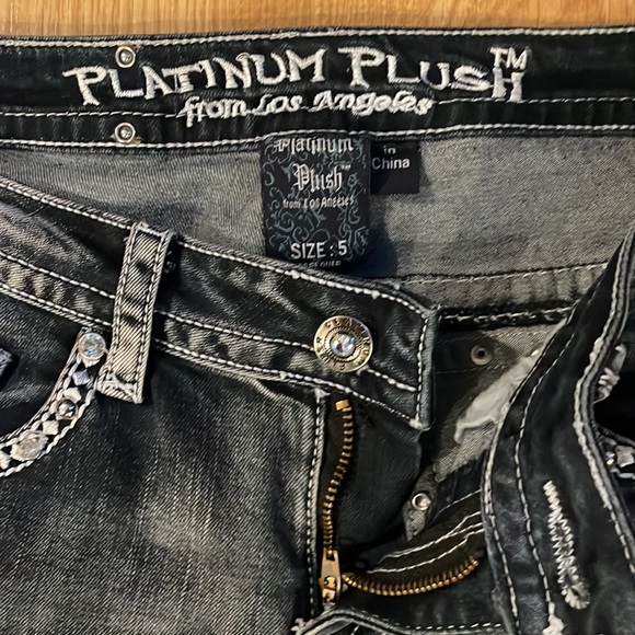 Platinum Plush Jeans, Size 5, 30” inseam, low rise, distressed, black/grey color - Picture 3 of 4